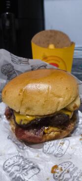 Hamburgueria Escuta o Cheiro