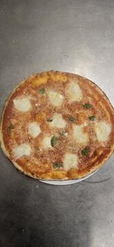Pizzeria I Due Leoni forno a legna