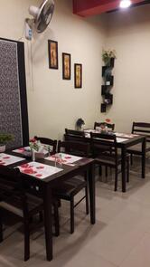 THE URBAN RESTAURANT