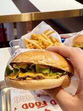 Twins Burgers