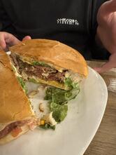 X Frederico - Hamburgueria Artesanal e Xis Gaúcho em Itapema