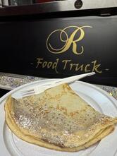 R Food Truck