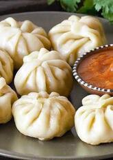 Special Momo,s