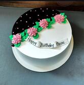 Fresh cakes