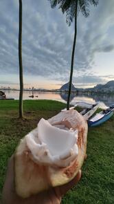 Barraca do Índio (venda de água de coco)