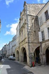 Les Arcades