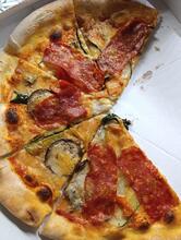 Gourmet Pizza kebab