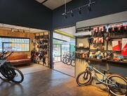 P.cycle Bike Service: oficina / loja / bar