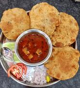 Ayodhya Misal & Bhel