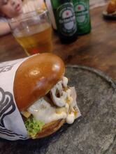 Hamburgueria Artesanal 84