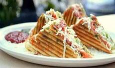 New Karnavati Dabeli & Vadapav