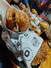 Deu Match Burger