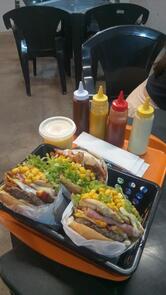 BIG BURGER Hamburgueria Pit Dog Sanduiches e Grelhados