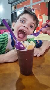 Red Sucos e Açai