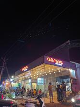 Vayaloram food court