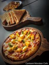 Canteeni Mandeer Cafe