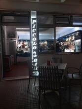 Piccolo Bar