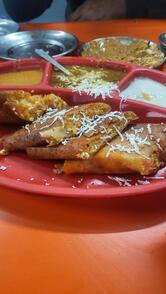 Guddu Agrawal Bhojnalaya