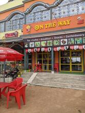 ON THE WAY cafe