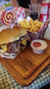 Bolanõs Burger's
