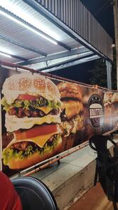 BRUTTU'S BURGUER