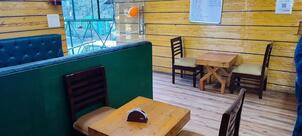 Green Bird cafe