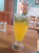 Lee cakesAnd cafe