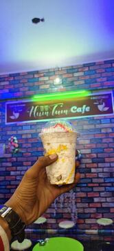 Hum Tum Cafe