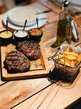 Golden Ribs - Churrascaria Steak Bar