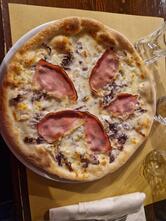 La Piazzetta Osteria Pizzeria