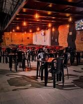 Spetuu's Bar