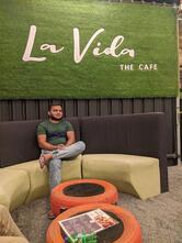 Lavida the cafe