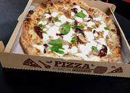 Pizzeria Peace and Love