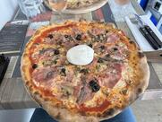 AZZURRA Pizzeria