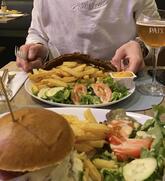 Time Chips & Grill Chez Dorine & Arnaud