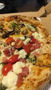Gusto Pizza Br
