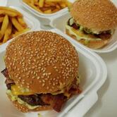 M Burger's Delivery Camaquã - Hamburgueria