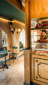 Vincenzo Dascanio Cafe - St.Moritz