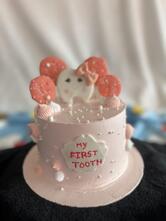 CAKELY CAKES AND BAKES