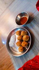 MOMOS N MORE