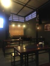 The Town Bar e Café