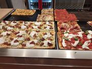 Alice Pizza Maximall