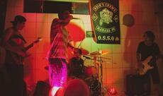 Ninho dos Corvos Rock & Bar