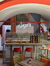 Why Not Cocktail Bar