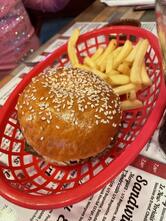 LE VINTAGE BURGER rue des hêtres mommenheim