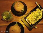 BURGER LOUNGE