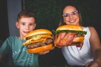 Jhow Black Lanches Rua Praça da criança !