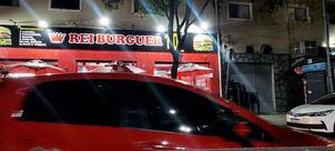Rei burguer céu azul