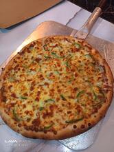 Brown country pizza