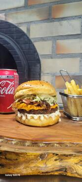 D Cria hamburgueria